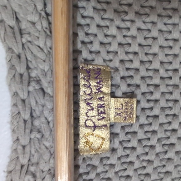 Princess Vera Wang Multicolor Striped Knit Vest - Picture 2 of 4